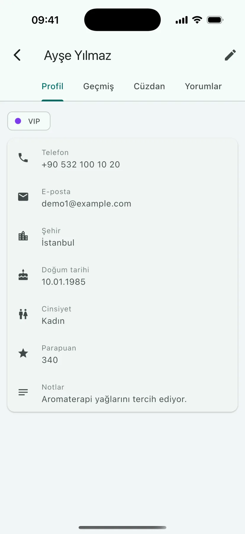 HMS Spa mobil uygulaması — Müşteri kartı